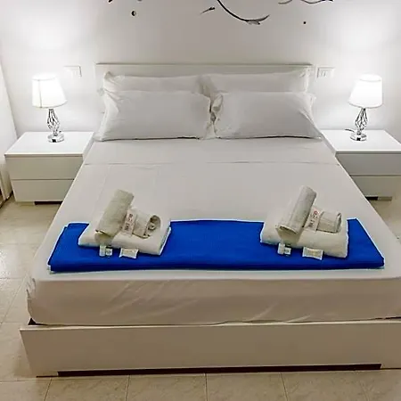 فندق Mario&elena House 3*